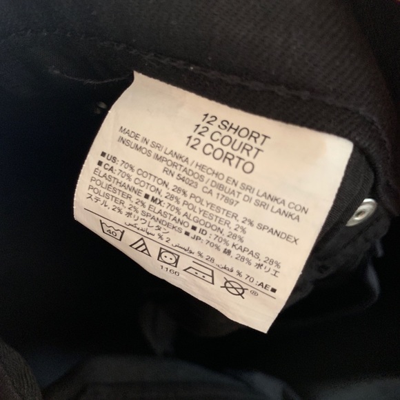 ** Sold ** Old navy curvy jeans - Picture 4 of 4